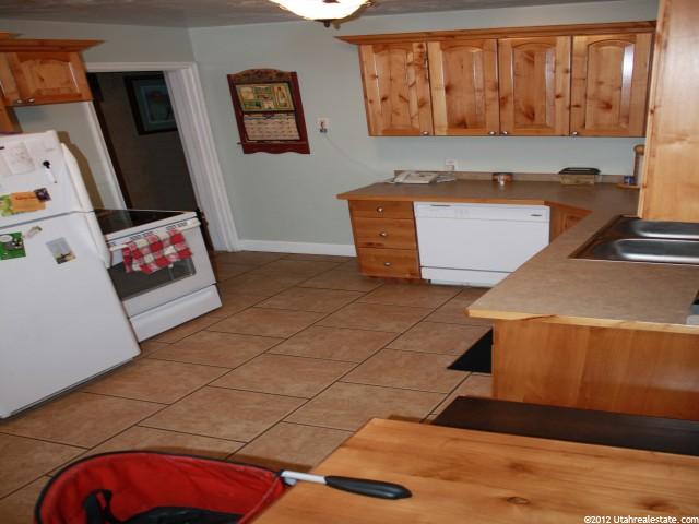 881 E 37th St S, Ogden, UT 84403 — photo 3