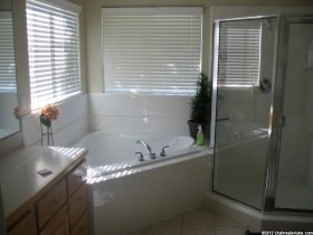 571 W Chase Ln, Centerville, UT 84014 — photo 6