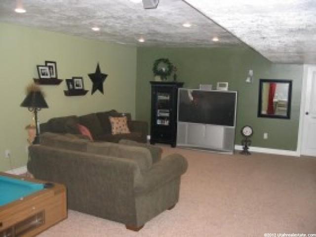 571 W Chase Ln, Centerville, UT 84014 — photo 7