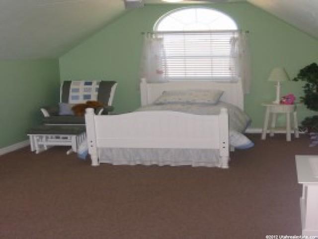 571 W Chase Ln, Centerville, UT 84014 — photo 8
