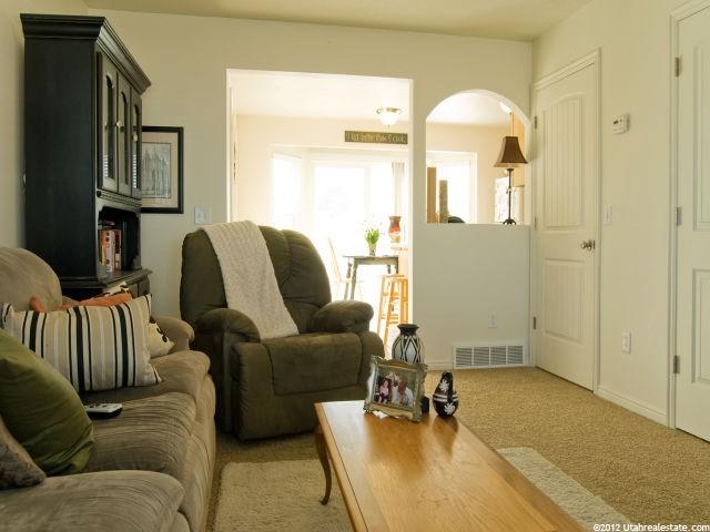 320 N 200 W #2, Bountiful, UT 84010 — photo 4