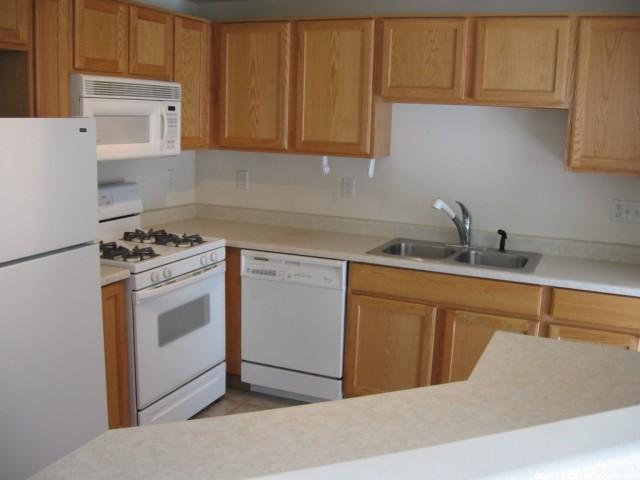 146 E Daisyfield Dr, Draper, UT 84020 — photo 2