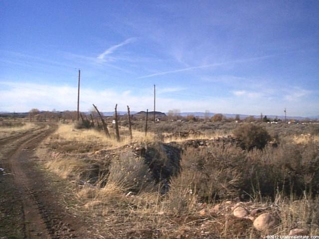 600 E Canyon Rd, Kanosh, UT 84637 — photo 4
