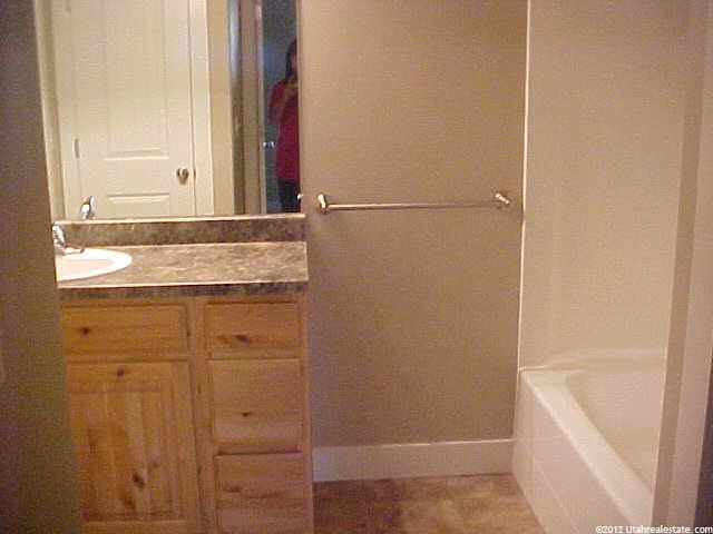 4005 S 635 E, South Ogden, UT 84403 — photo 12