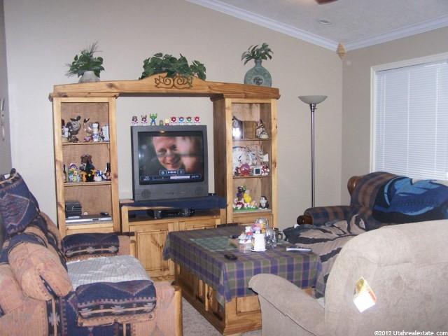 548 S 400 E, Preston, ID 83263 — photo 3