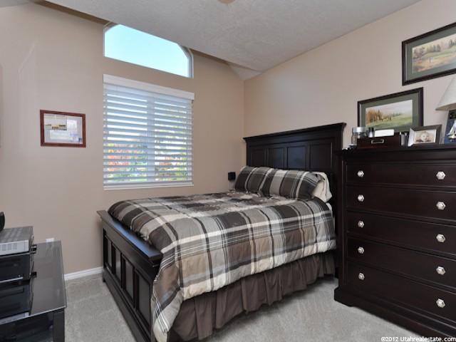 3734 N Evergreen Dr, Pleasant View, UT 84414 — photo 9