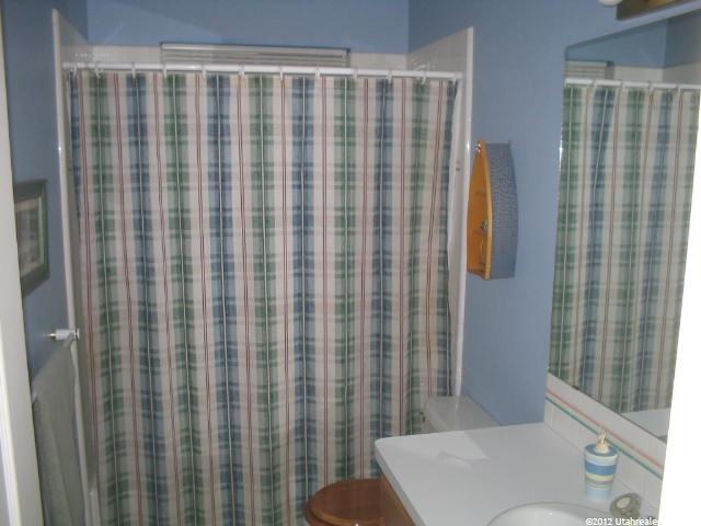 4207 Skyline Dr, Ogden, UT 84403 — photo 10