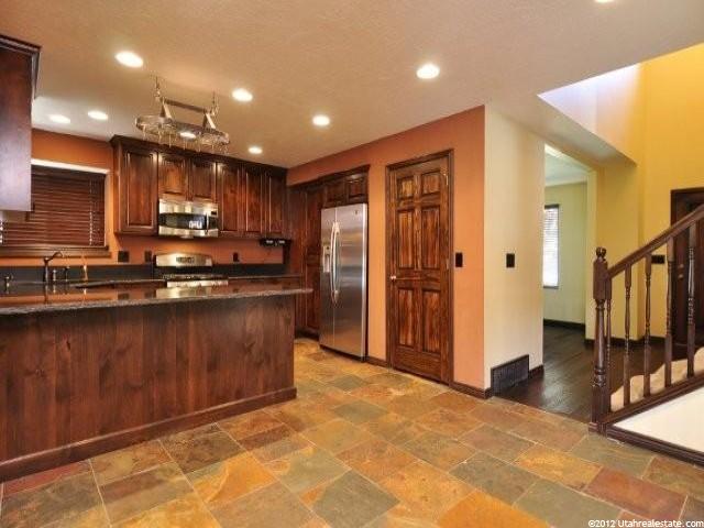 2597 E 6500 S, Uintah, UT 84403 — photo 9