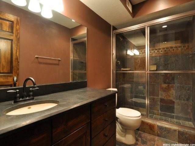 2597 E 6500 S, Uintah, UT 84403 — photo 10