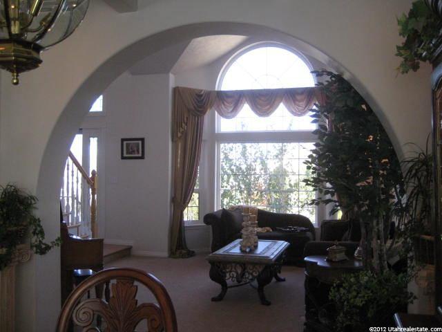 2048 E Bear Mountain Dr, Draper, UT 84020 — photo 4