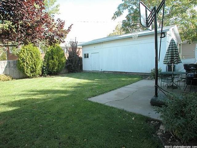 285 E 400 N, Bountiful, UT 84010 — photo 11