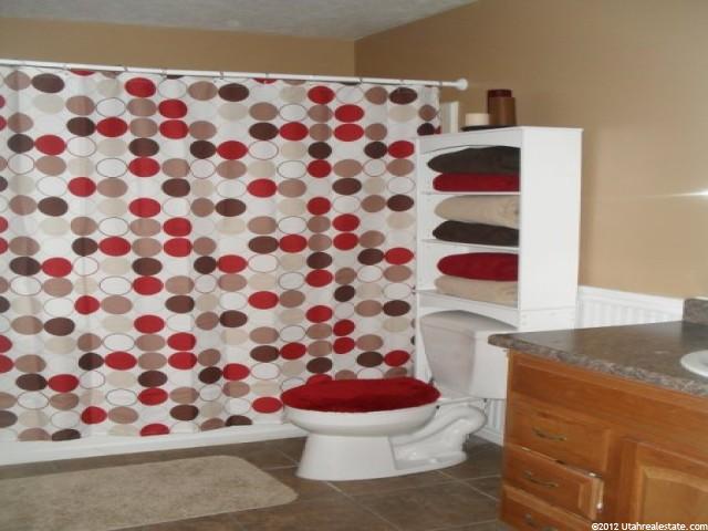 861 Riverwood Dr, Logan, UT 84321 — photo 6