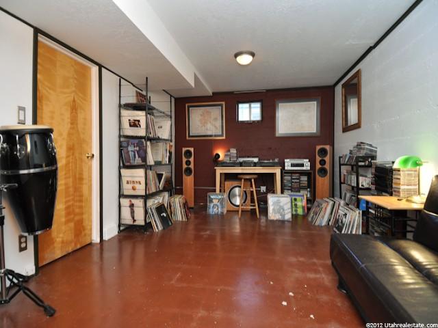 1631 E Cahoon St S, Ogden, UT 84401 — photo 9