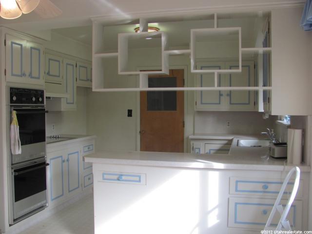 570 E Mill St S, Bountiful, UT 84010 — photo 9