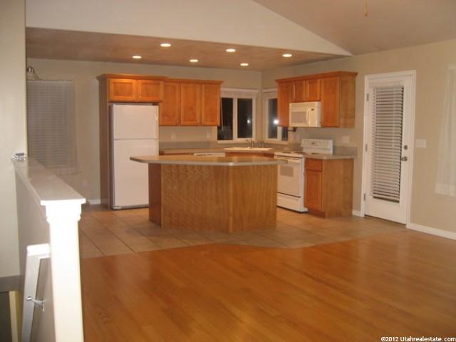 1285 W 2275 S, Syracuse, UT 84075 — photo 5