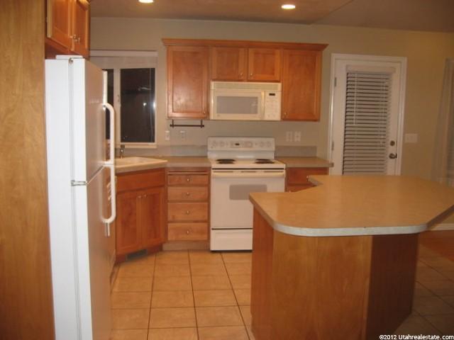 1285 W 2275 S, Syracuse, UT 84075 — photo 8