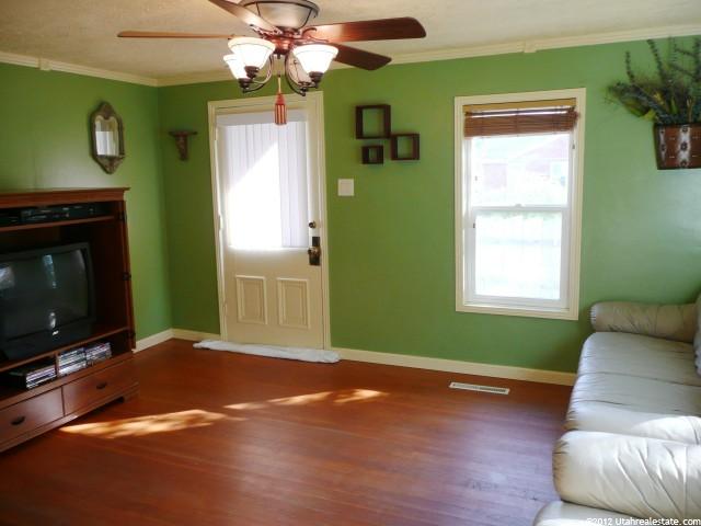 372 E 700 S, River Heights, UT 84321 — photo 3