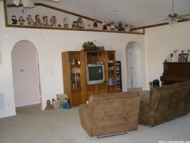 279 Silver Maple Dr, Delta, UT 84624 — photo 5