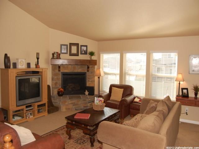 188 E Clubview Ln, Lehi, UT 84043 — photo 2