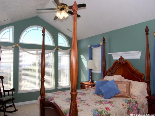 1082 W 4000 N, Pleasant View, UT 84414 — photo 8
