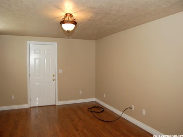 1082 W 4000 N, Pleasant View, UT 84414 — photo 9