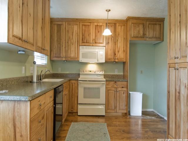 1405 W 1750 N, Layton, UT 84041 — photo 3