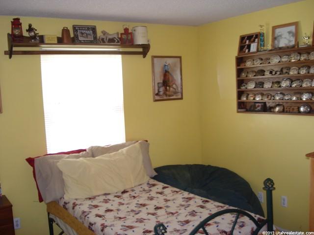 3211 S 2850 W, West Haven, UT 84401 — photo 5