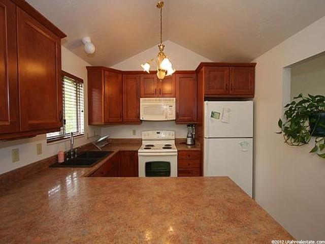 11331 S Drystone Rd E, Sandy, UT 84094 — photo 4