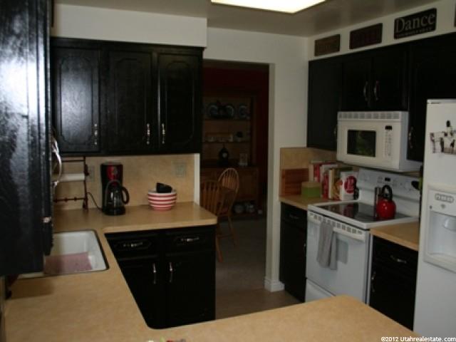 891 E 400 S, Kaysville, UT 84037 — photo 3