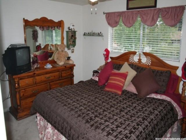 891 E 400 S, Kaysville, UT 84037 — photo 7