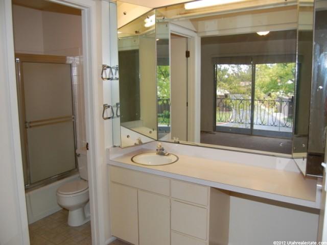 1034 Eastgate Rd, Murray, UT 84117 — photo 6