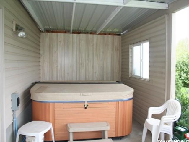 1962 Deer Run Dr, South Weber, UT 84405 — photo 12