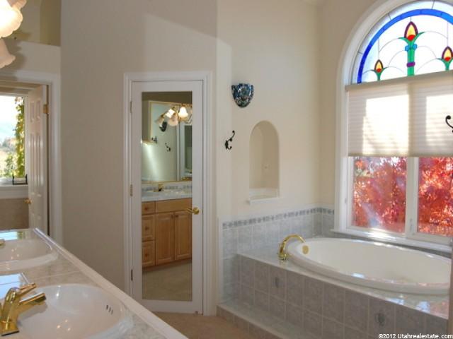 1792 Quail Run Dr, Ogden, UT 84403 — photo 5