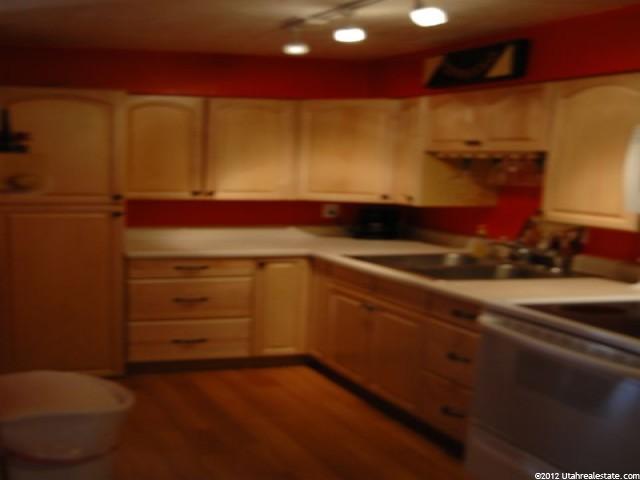 1861 E 5725 S, South Ogden, UT 84403 — photo 2