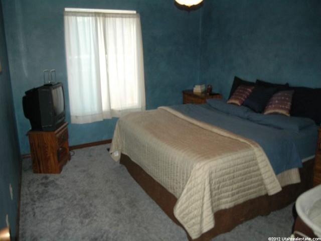 1861 E 5725 S, South Ogden, UT 84403 — photo 4