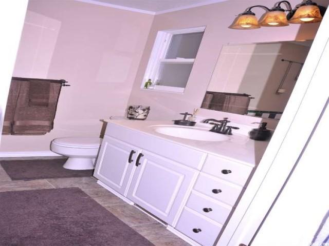 918 E 3250 N, Layton, UT 84040 — photo 10