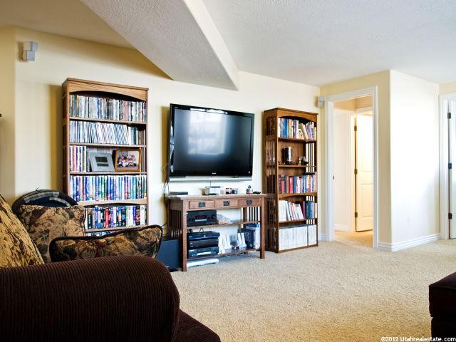 1466 E 7500 S, South Weber, UT 84405 — photo 8