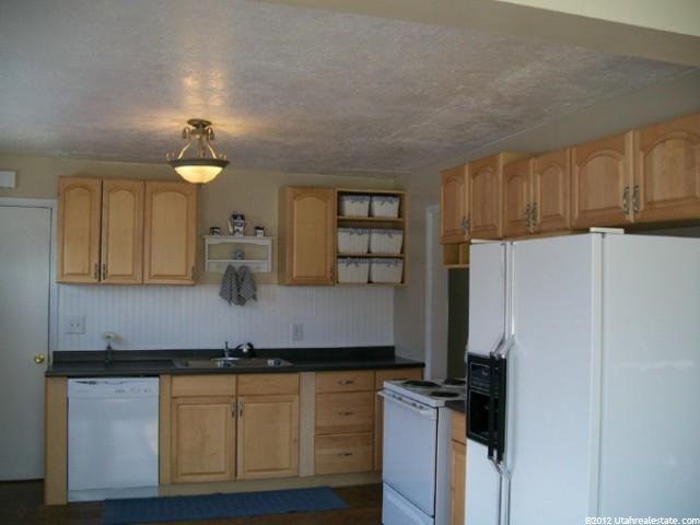 2504 S 1000 W, Syracuse, UT 84075 — photo 4