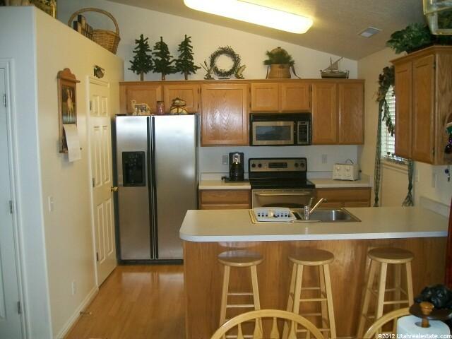 825 N 975 E, Ogden, UT 84404 — photo 3