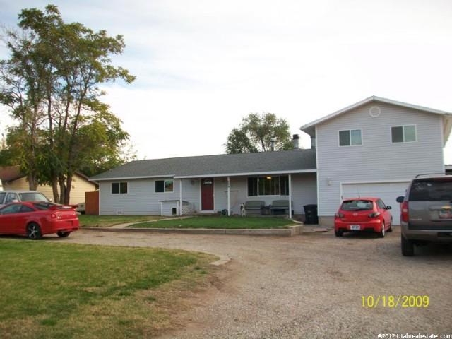 699 W 1300 N, Clinton, UT 84015 — photo 5
