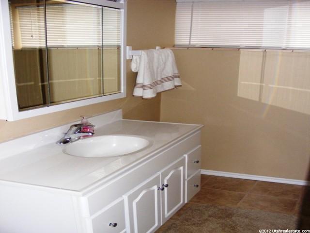 635 N 300 E, Brigham City, UT 84302 — photo 4