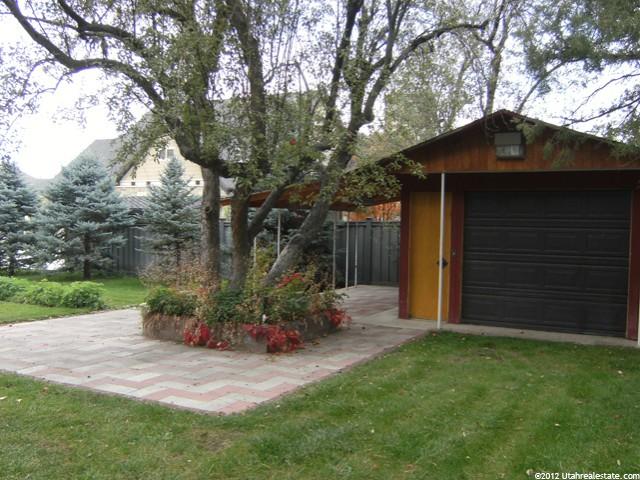 2147 E 6200 S, Holladay, UT 84121 — photo 4