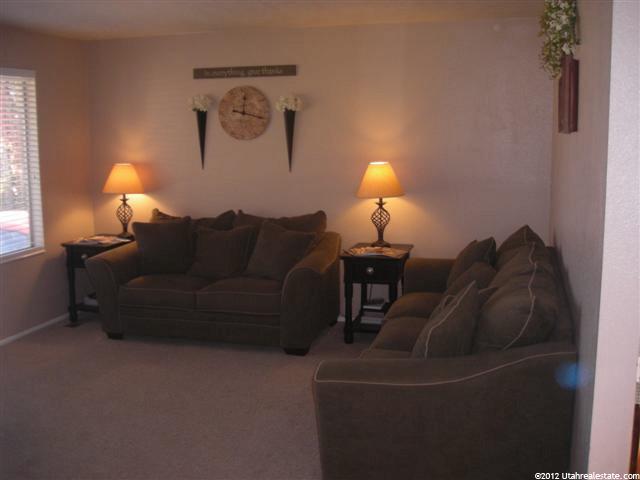 738 E 400 N, Roosevelt, UT 84066 — photo 3