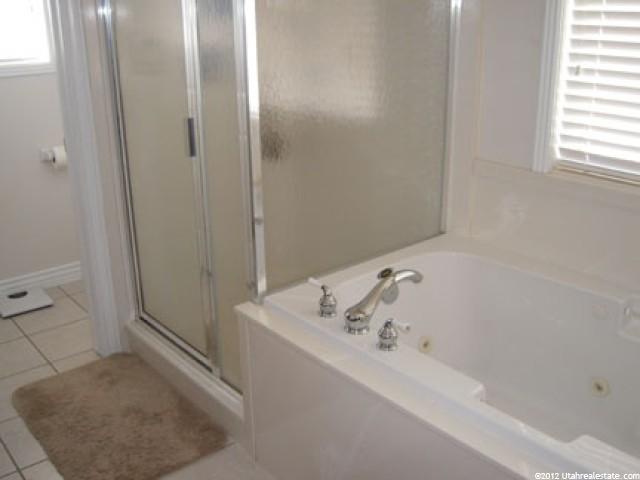 439 Simoron Dr, Ogden, UT 84404 — photo 9