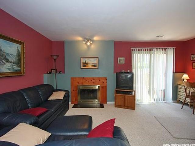 415 E Creekside Cir #B, Murray, UT 84107 — photo 2
