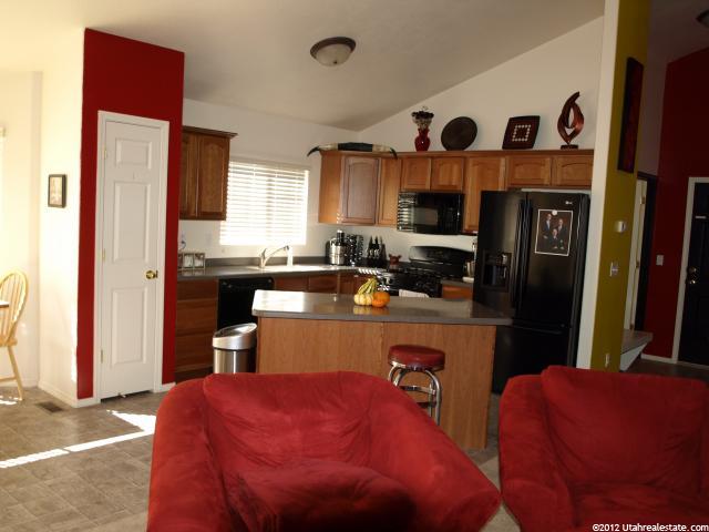 4530 S 3375 W, West Haven, UT 84401 — photo 7