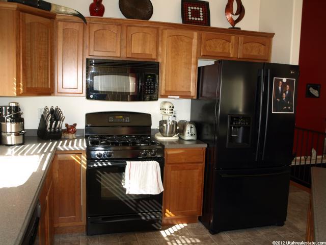 4530 S 3375 W, West Haven, UT 84401 — photo 8