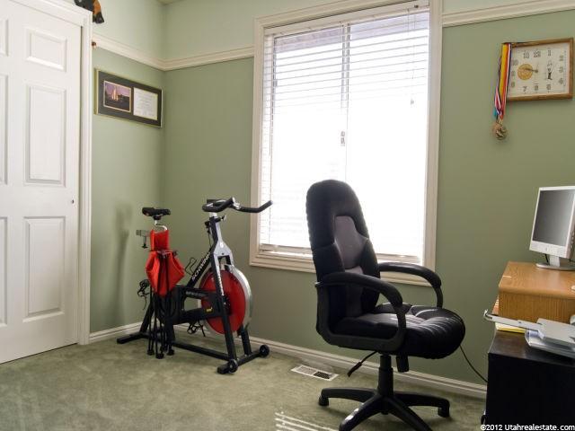 732 E Baker Dr, Midvale, UT 84047 — photo 9