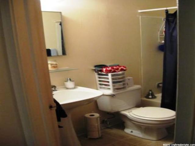 5973 S 2325 W, Roy, UT 84067 — photo 7