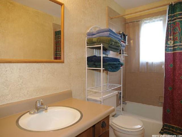 10156 S 440 E, Sandy, UT 84070 — photo 8